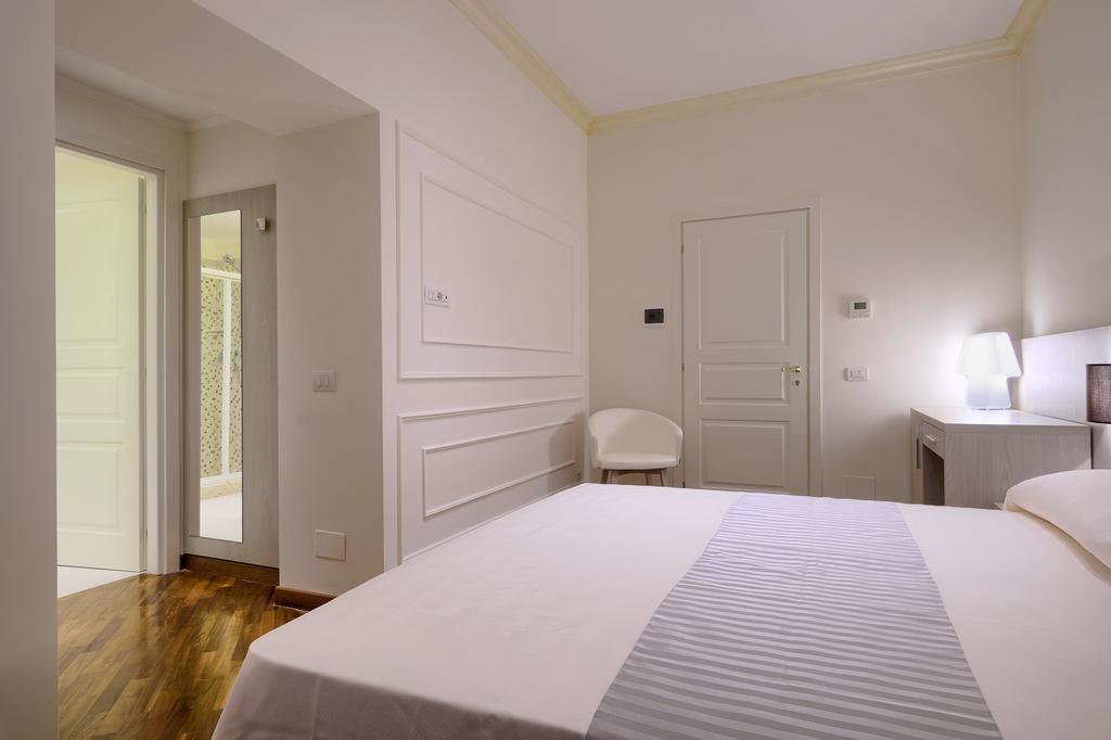 Hotel Lory House à Rome Extérieur photo